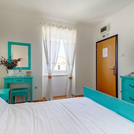 Hotel Sansegus Susak Exterior photo
